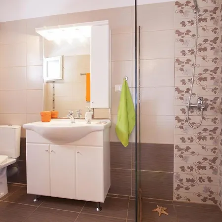 Agathi By فيلة كاسيوبي